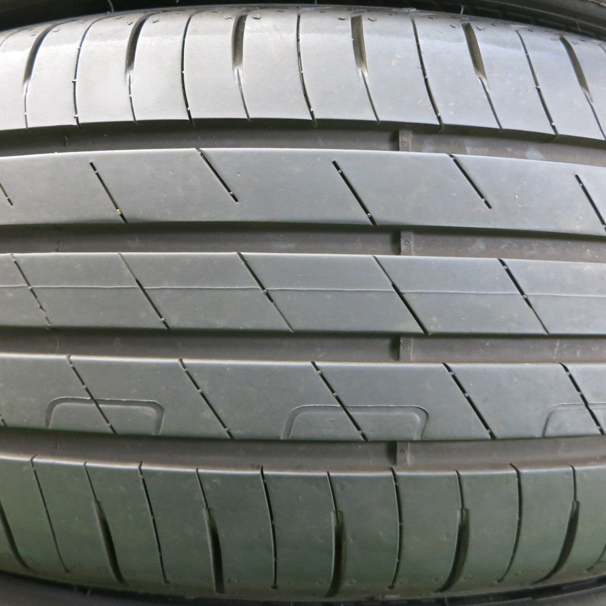 *送料無料* バリ溝！23年！9分★205/55R19 グッドイヤー EfficientGrip Performance エフィシェントグリップ パフォーマンス 19インチ シトロエン等★4051603イノタ