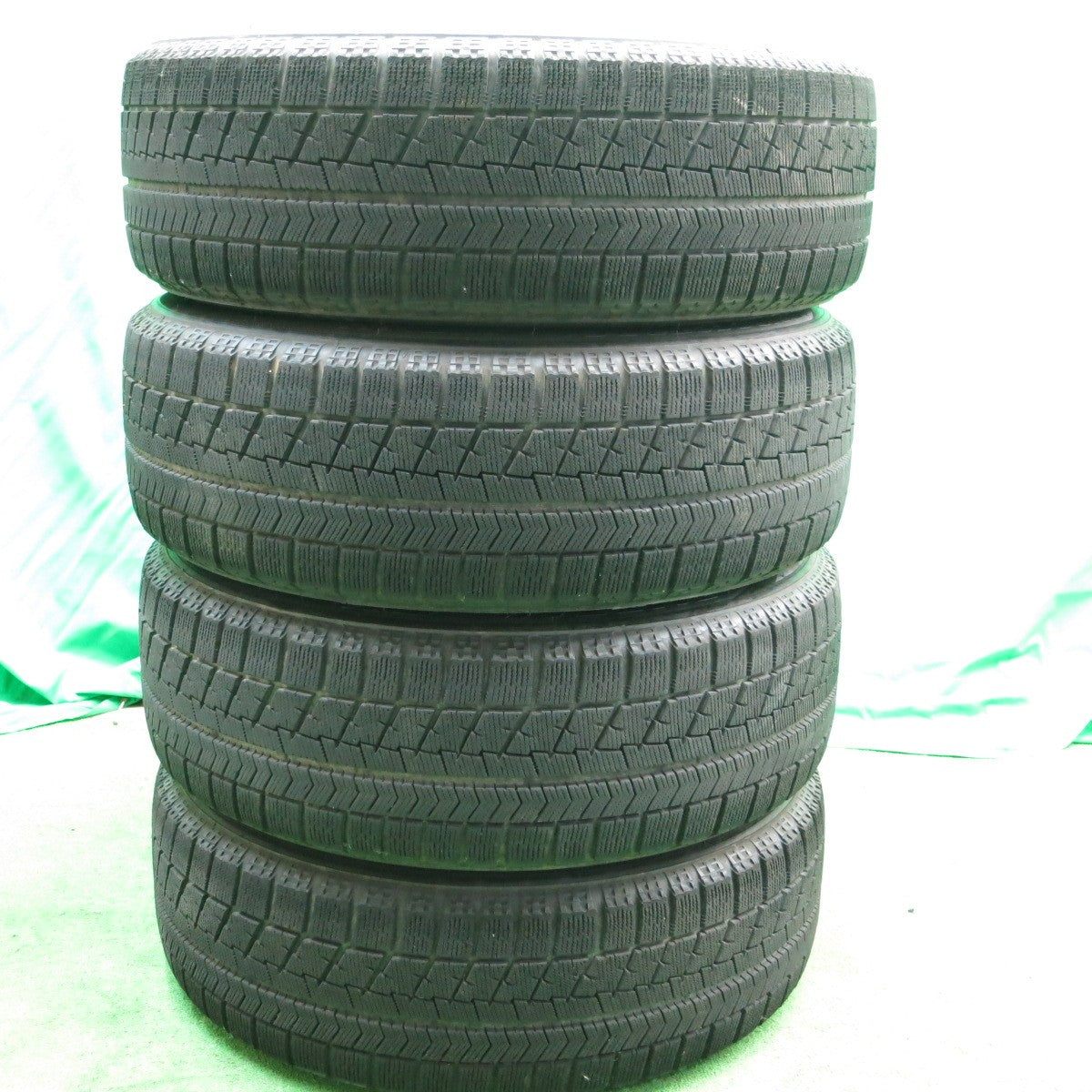 *送料無料* バリ溝！キレイ！8.5分★スタッドレス 205/60R16 ブリヂストン ブリザック VRX MANARAY SPORT マナレイスポーツ PCD114.3/5H★4042210ナス