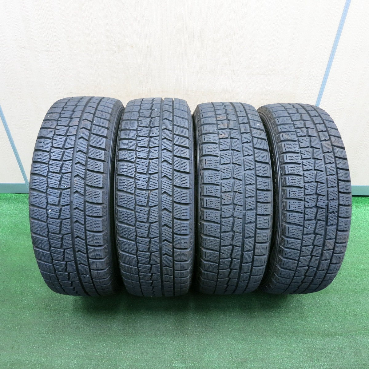 *送料無料* バリ溝！20年！綺麗！9.5分★ワーゲン等 SPORTECHNIC 205/55R16 スタッドレス ダンロップ ウインターマックス WM01 スポーツテクニック PCD112/5H★4041504TNス