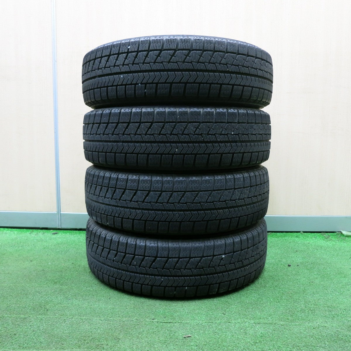 *送料無料* キレイ★スタッドレス 155/65R14 ブリヂストン ブリザック VRX BALMINUM バルミナ 14インチ PCD100/4H★4032702NJス