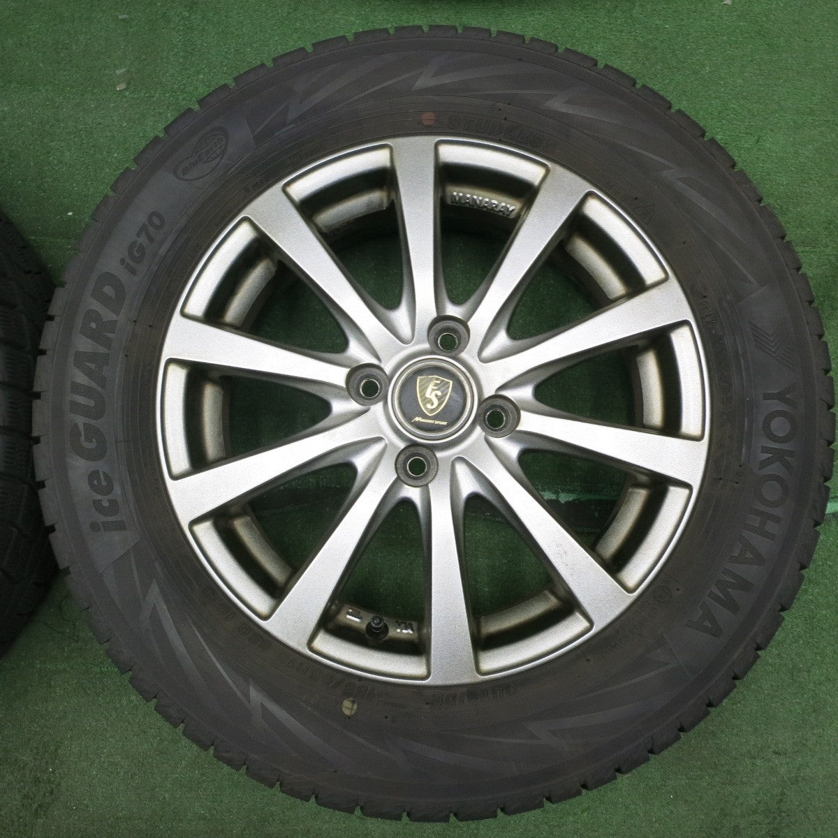 *送料無料* バリ溝！22年！キレイ！9分★スタッドレス 185/65R15 ヨコハマ アイスガード iG70 MANARAY SPORT マナレイ PCD100/4H★4062802NJス