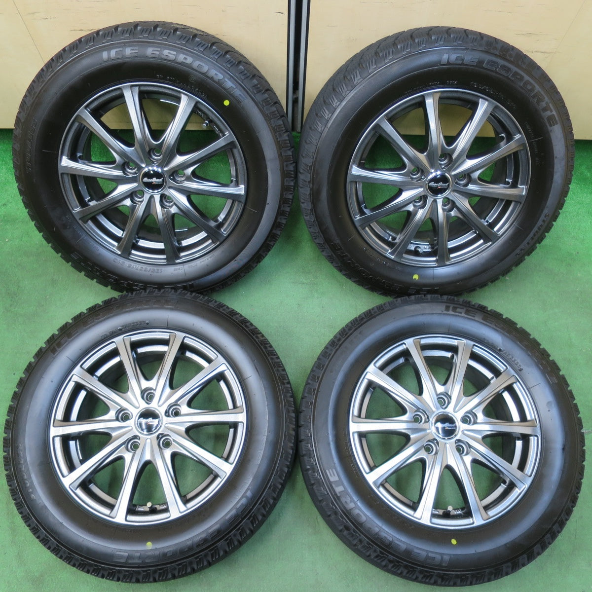 [送料無料] 超バリ溝！22年！キレイ！ほぼ10分★スタッドレス 195/65R15 アイスエスポルテ EuroSpeed MANARAY SPORT ユーロスピード 15インチ PCD114.3/5H★5012909イス