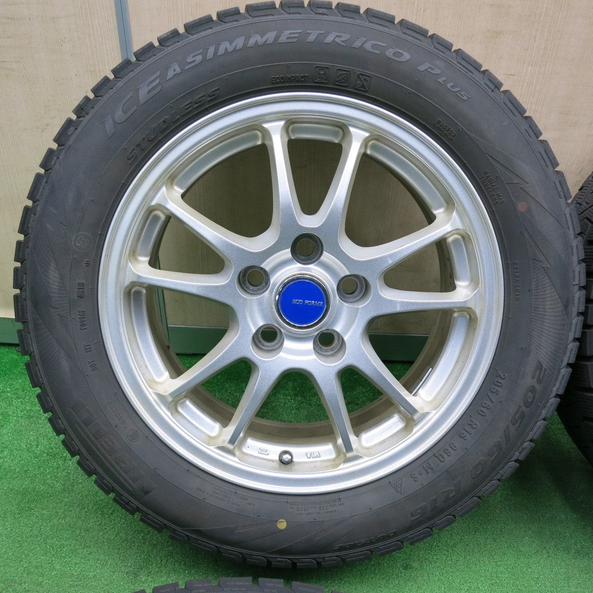 [送料無料] 4本価格★スタッドレス 205/60R16 ピレリ アイスアシンメトリコ プラス ECO FORME エコフォルム 16インチ PCD114.3/5H★4122002TNス