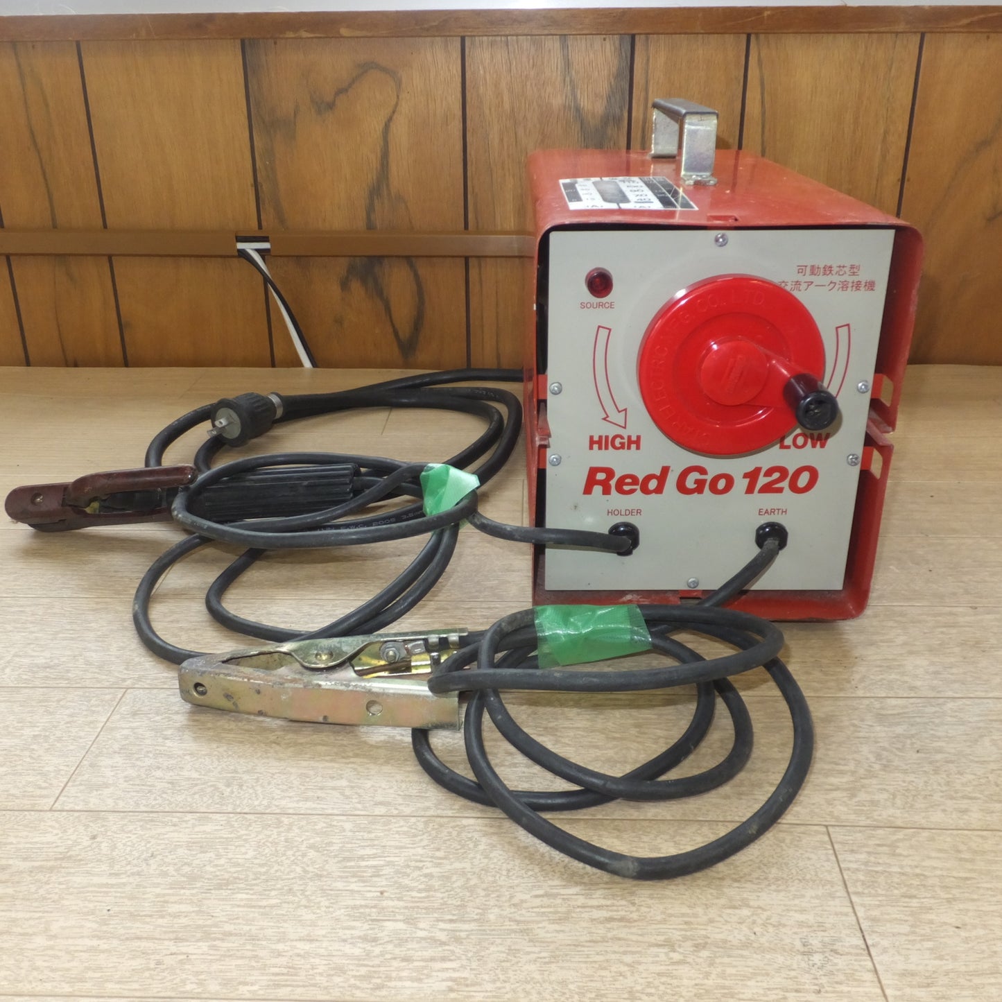 [送料無料] ★スター電器 スズキッド 可動鉄芯型 交流アーク溶接機 レッドゴー120 RedGo120 SSY-122R★