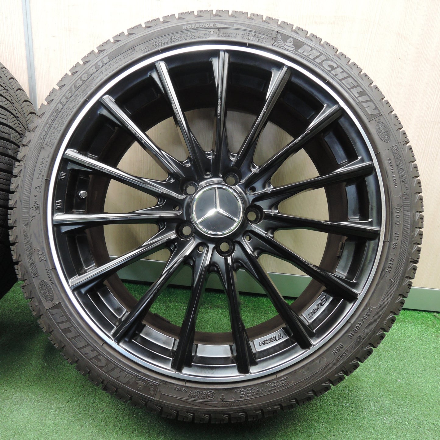 *送料無料* バリ溝！9分★ベンツ 等 235/40R18 EUROTECH スタッドレス ミシュラン X-ICE XI3 ユーロテック PCD112/5H★4030410NJス