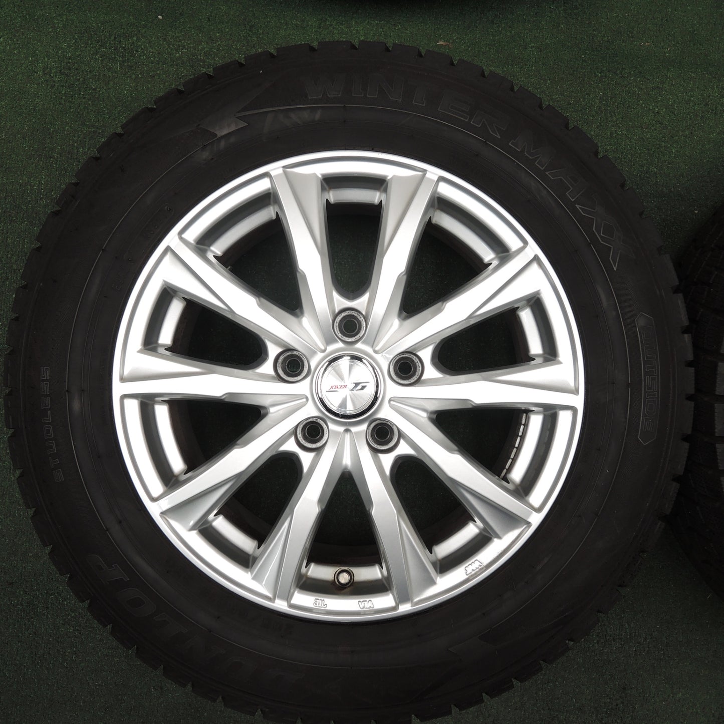 *送料無料* バリ溝！21年！キレイ！9.5分★スタッドレス 205/65R16 ダンロップ ウインターマックス WM02 JOKER ジョーカー 16インチ PCD114.3/5H★4031906TNス