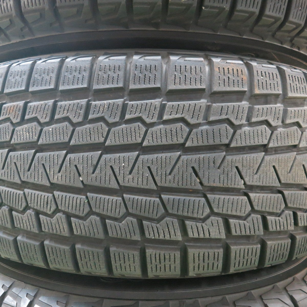 *送料無料* バリ溝！キレイ！8.5分★スタッドレス 265/65R17 ヨコハマ アイスガード G075 社外 アルミ 17インチ PCD139.7/6H★4052101ナス