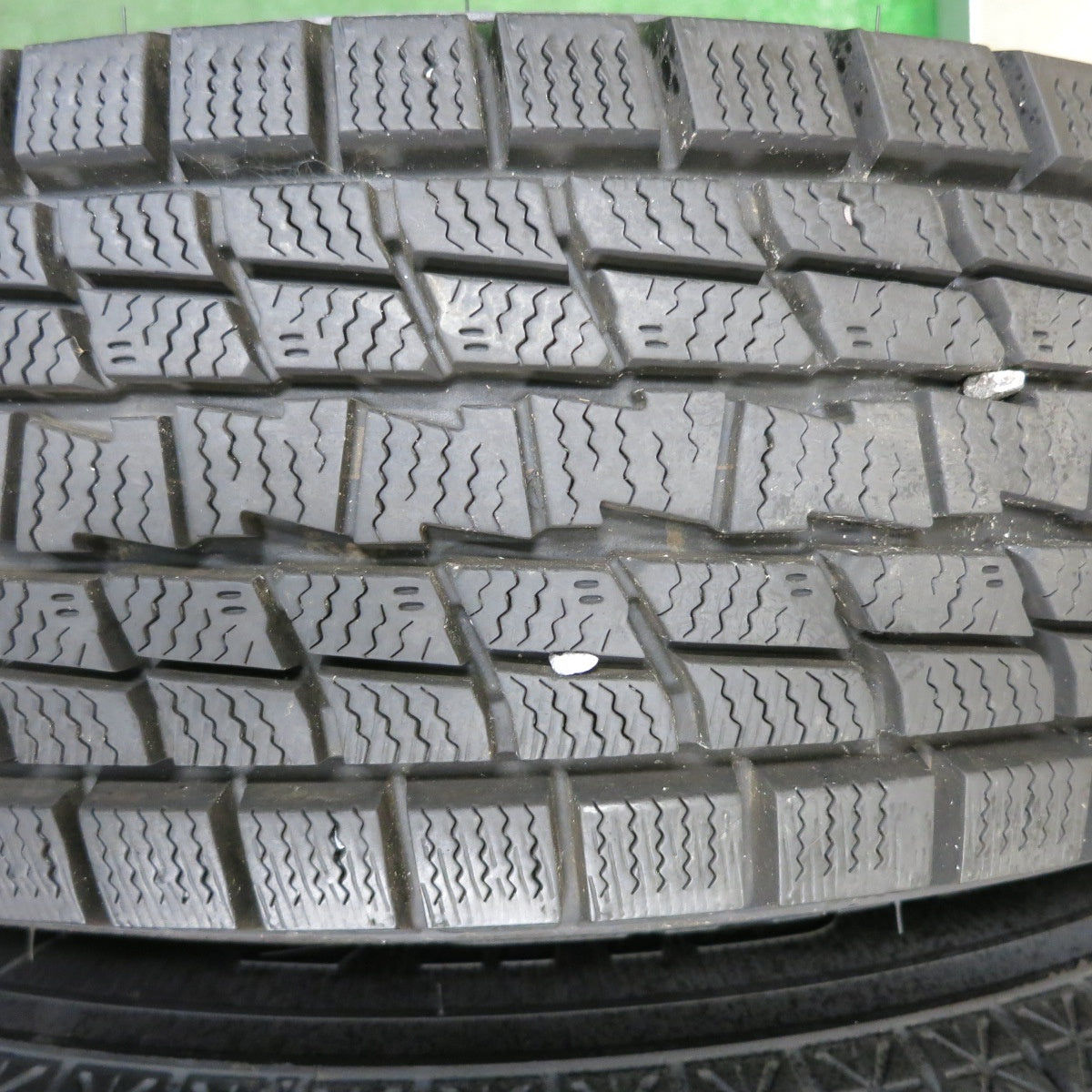 *送料無料* バリ溝！21年！9.5分★スズキ ジムニー 純正 ENKEI 175/80R16 スタッドレス グッドイヤー アイスナビ SUV エンケイ PCD139.7/5H★4040902TNス