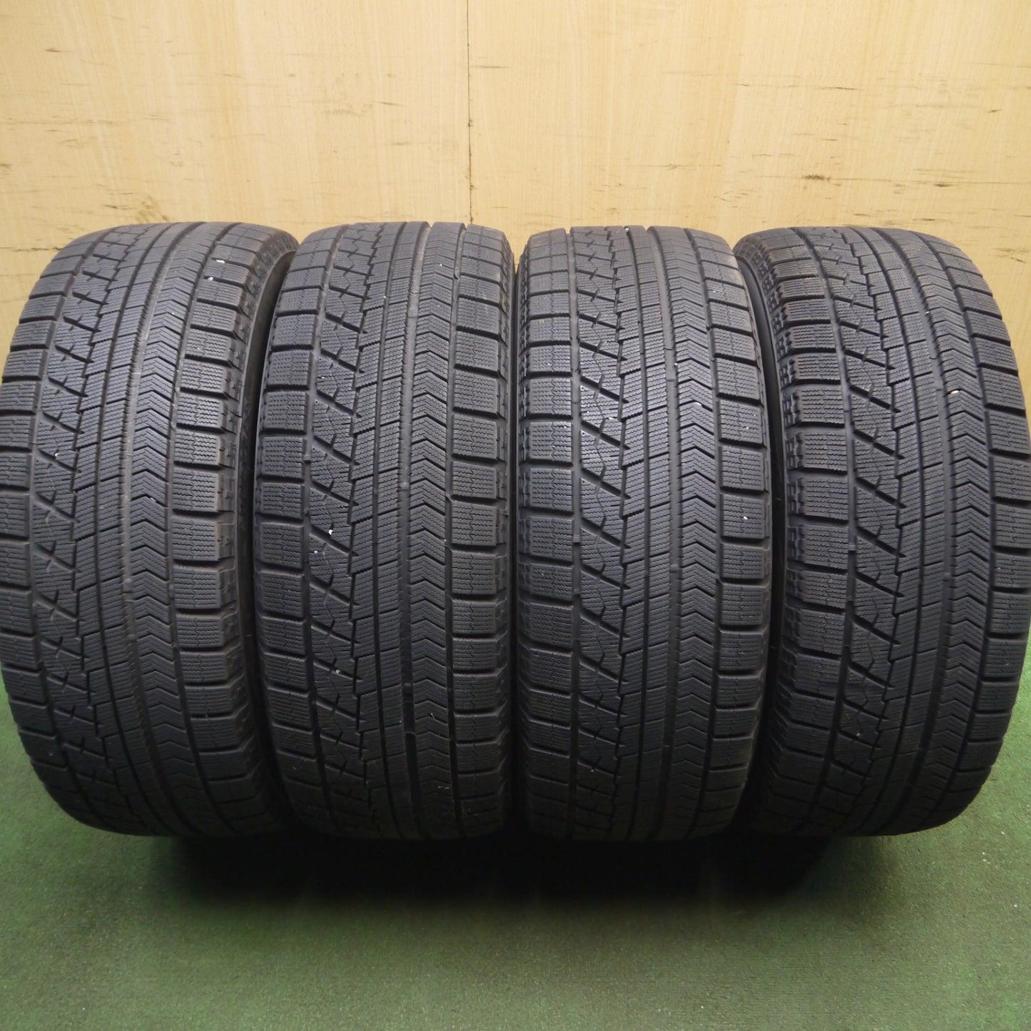 *送料無料* バリ溝！キレイ！9.5分★XV 等 G.speed 225/55R17 スタッドレス ブリヂストン ブリザック VRX Gスピード 17インチ PCD100/5H★4031908Hス