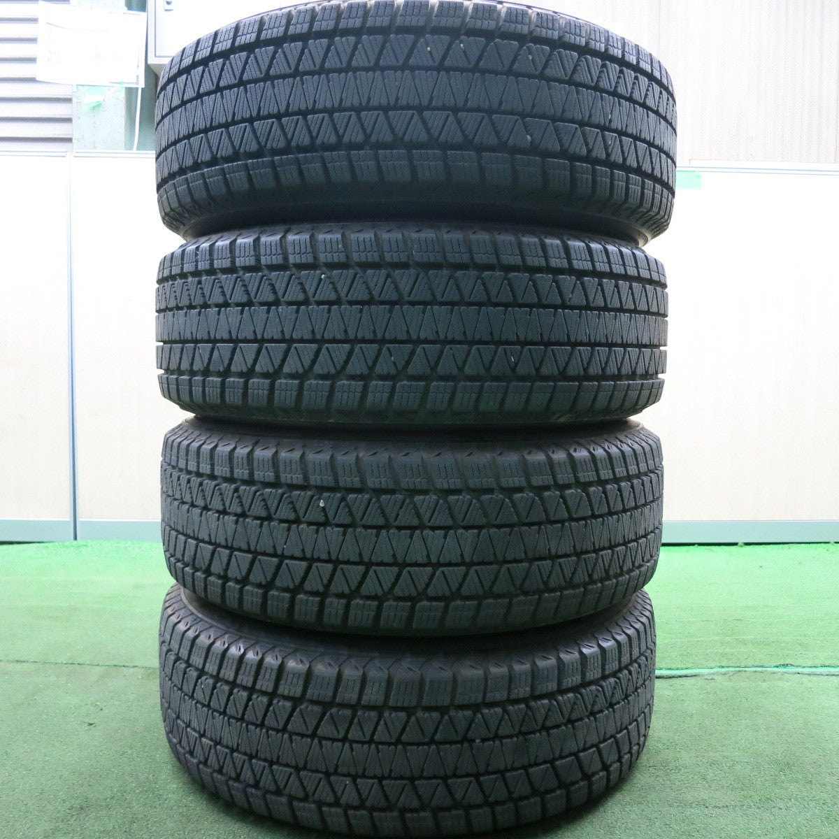 *送料無料* バリ溝！21年！キレイ！9.5分★スタッドレス 225/65R17 ブリヂストン ブリザック DM-V3 TOPRUN トップラン 17インチ PCD114.3/5H★4050505HAス