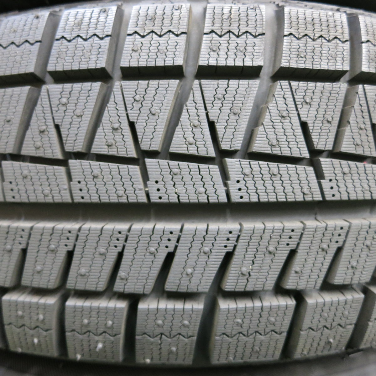 *送料無料* バリ溝！21年！キレイ！ほぼ10分★スタッドレス 205/65R15 ブリヂストン アイスパートナー2 PREO プレオ 15インチ PCD100/4H★4042402イス