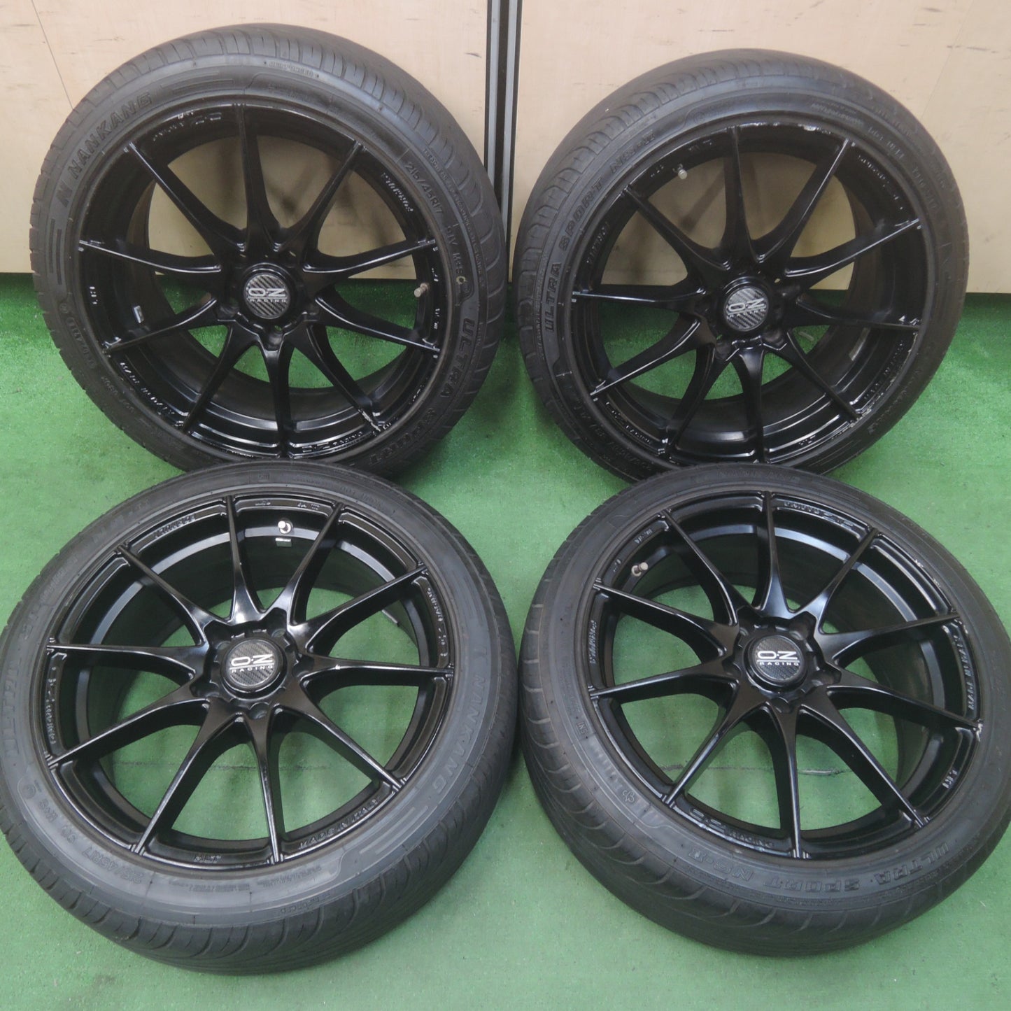 *送料無料* 4本価格★OZ レーシング フォーミュラ HLT 215/45R17 ナンカン ウルトラスポーツ NS-2 17インチ PCD114.3/5H★4071608SYノ