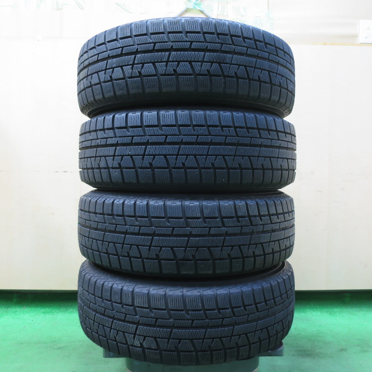 *送料無料* バリ溝！9.5分以上★スタッドレス 195/65R15 ヨコハマ アイスガード iG50 プラス Exceeder エクシーダー 15インチ PCD114.3/5H★4090501イス