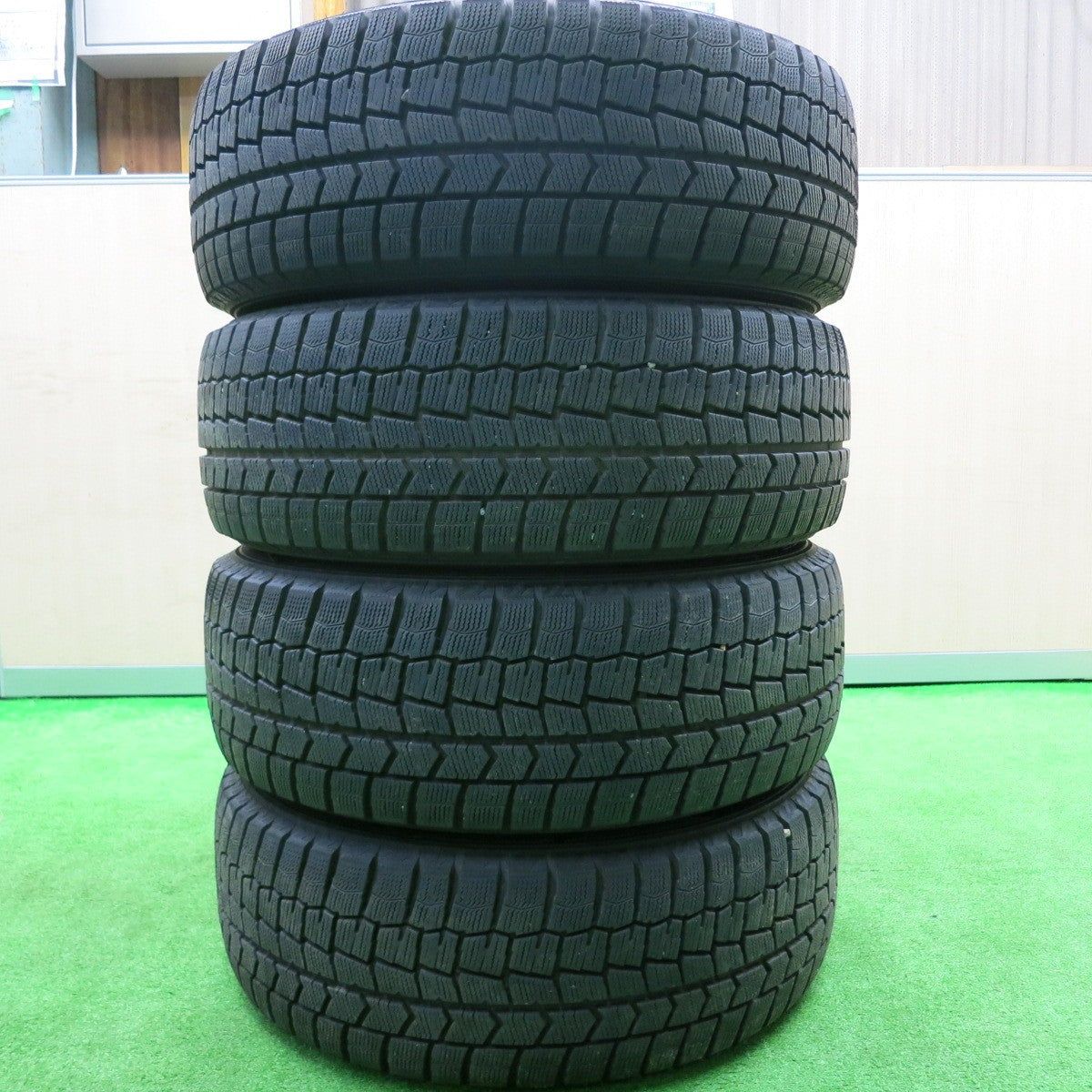 [送料無料] バリ溝！21年！9.5分★XV 等 225/55R17 スタッドレス ダンロップ ウインターマックス WM02 SCHNEIDER シュナイダー PCD100/5H★4100201HAス