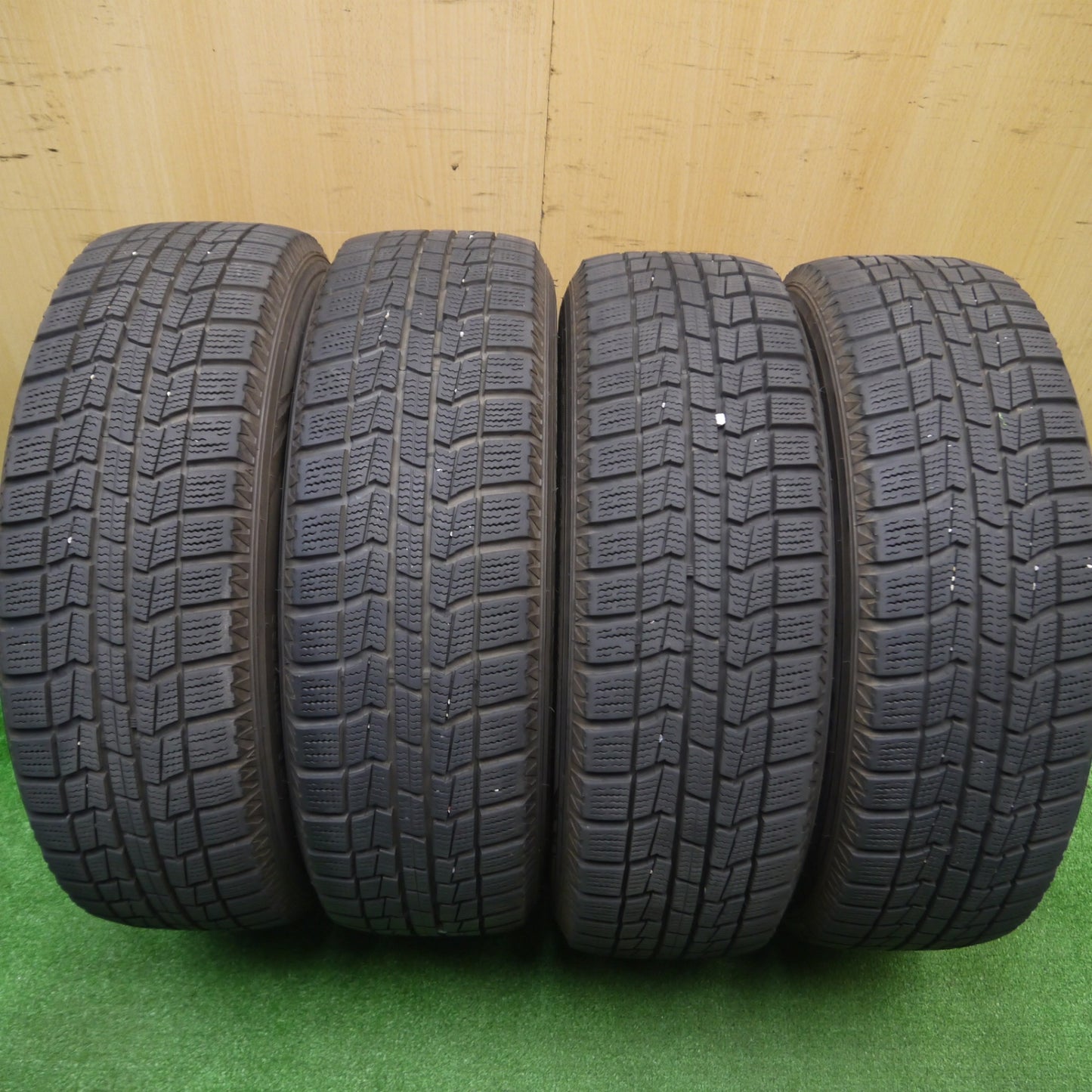 [送料無料] バリ溝！キレイ！9分★スタッドレス 175/65R14 オートバックス ノーストレック N3i TEAD テッド 14インチ PCD100/4H★4093006Hス