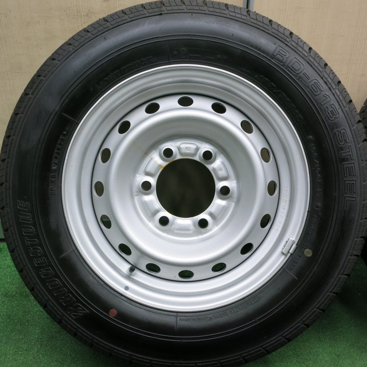 *送料無料* 新車外し！21年★トヨタ ダイナ カムロード 純正 スチール 195/70R15 ブリヂストン RD-613 STEEL  PCD139.7/6H★4070305HAノ