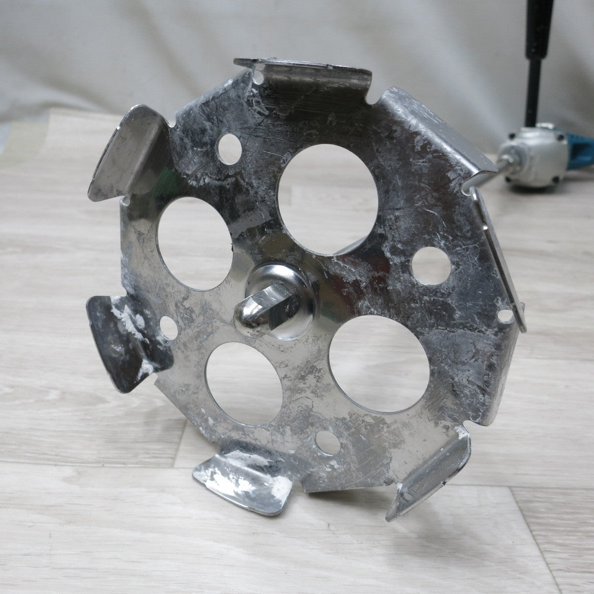 送料無料] キレイ◇makita マキタ カクハン機 UT1305 ミキサー