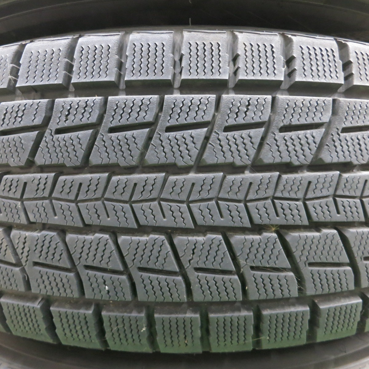 *送料無料* バリ溝！キレイ！9.5分★ランクル 等 265/65R17 スタッドレス ダンロップ ウインターマックス SJ8 社外 アルミ PCD139.7/6H★4070101ナス