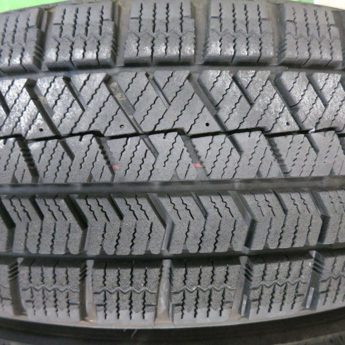 [送料無料] バリ溝！22年！キレイ！8.5分★スタッドレス 155/65R14 ブリヂストン ブリザック VRX2 SCHNEIDER シュナイダー 14インチ PCD100/4H★4120610TNス