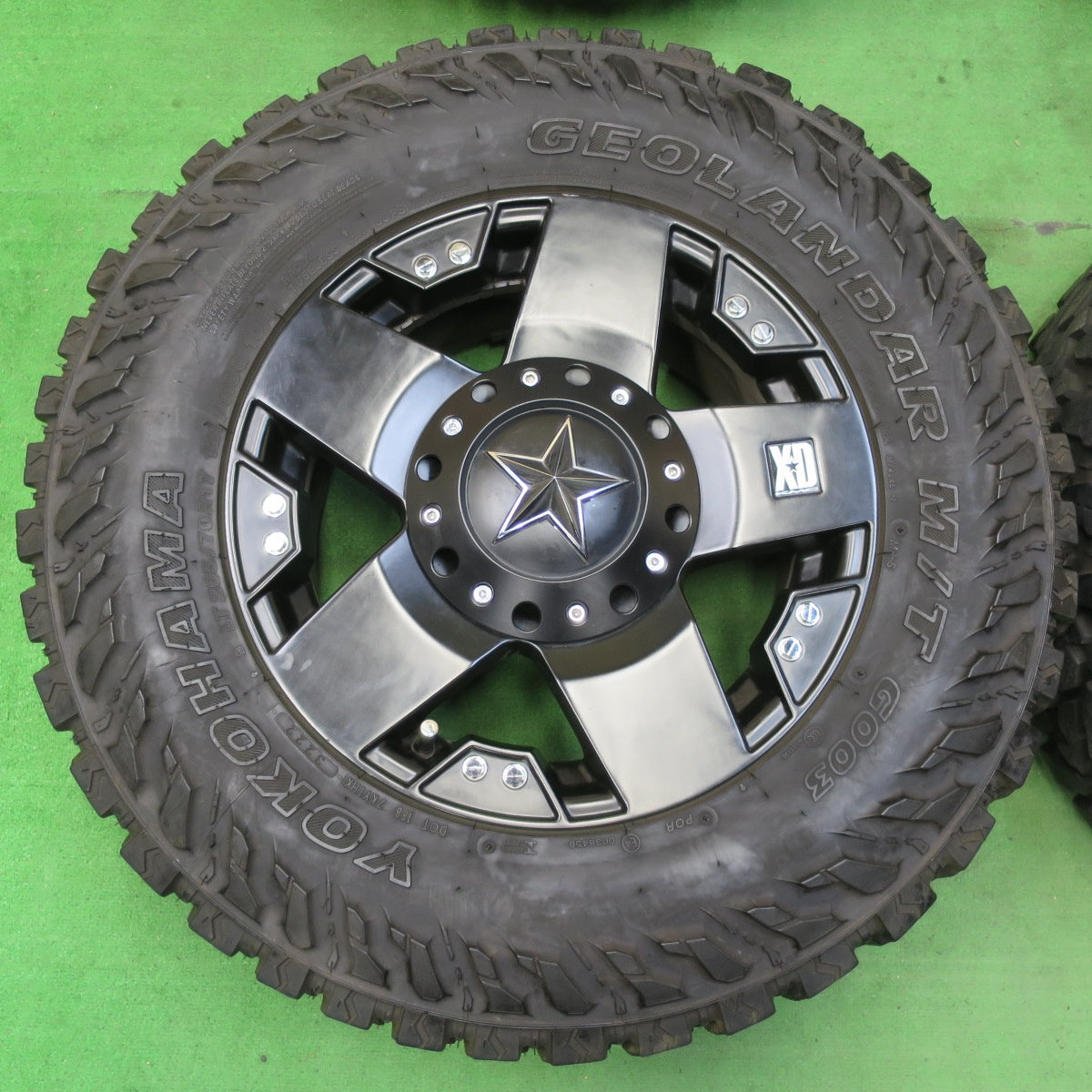 *送料無料* バリ溝！22年！キレイ！9分★KMC XD775 265/70R17 121/118Q 10PR ヨコハマ ジオランダー M/T G003 PCD114.3 127/5H マルチ★4090108IMノ