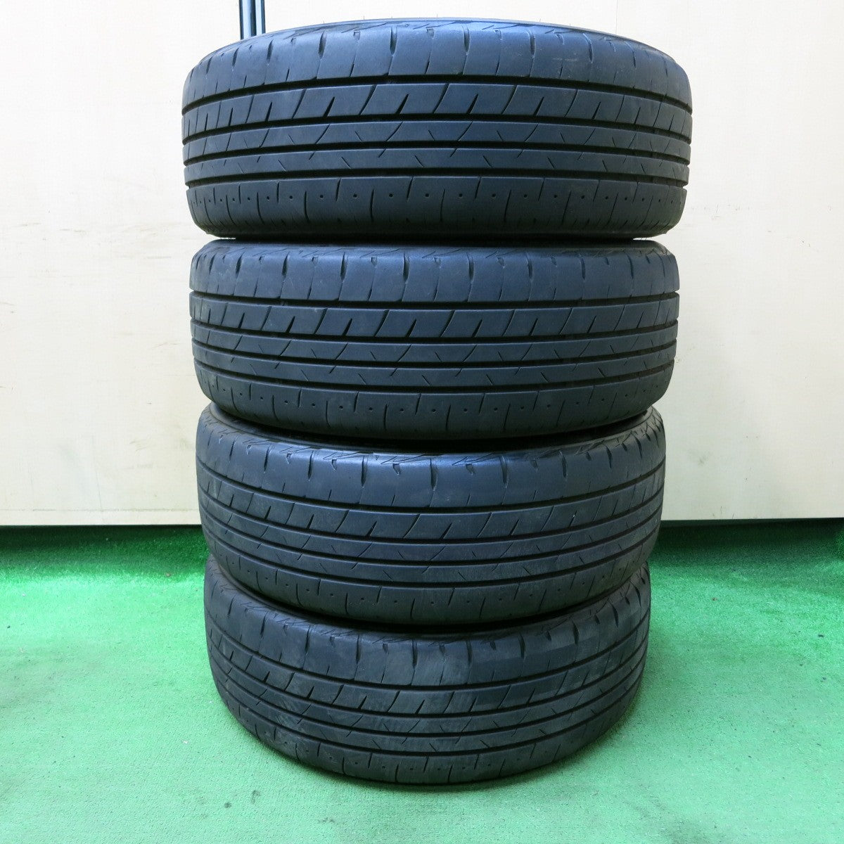 送料無料* バリ溝！23年！9分☆STEINER S/F 215/45R18