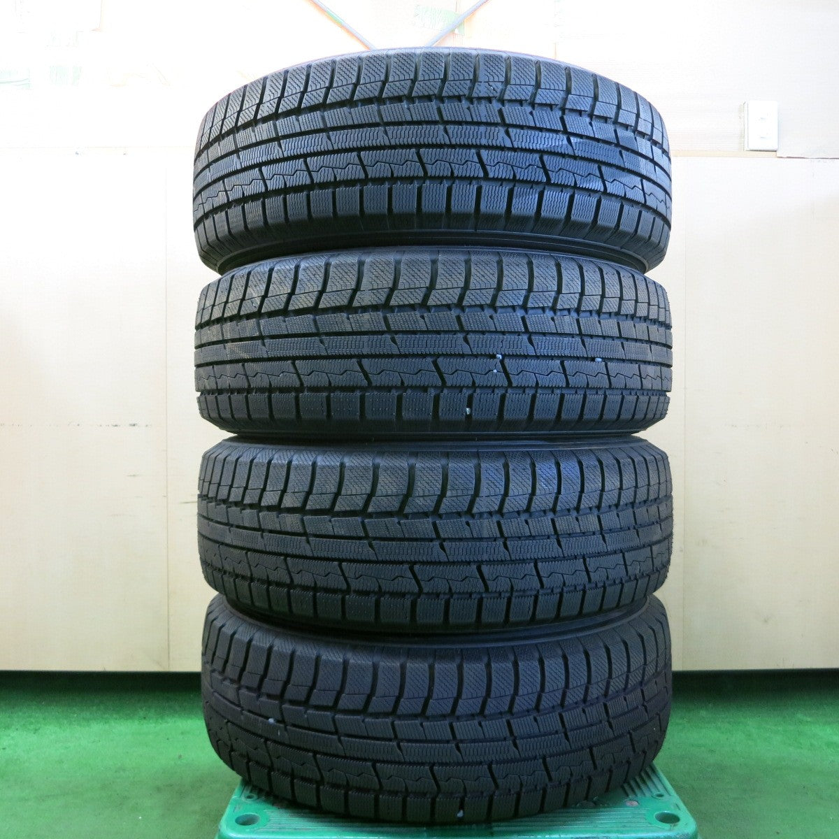 *送料無料* バリ溝！21年！キレイ！ほぼ10分★スタッドレス 225/65R17 トーヨー ウインター トランパス TX ZACK JP-205 MONZA ザック PCD114.3/5H★4061003ナス