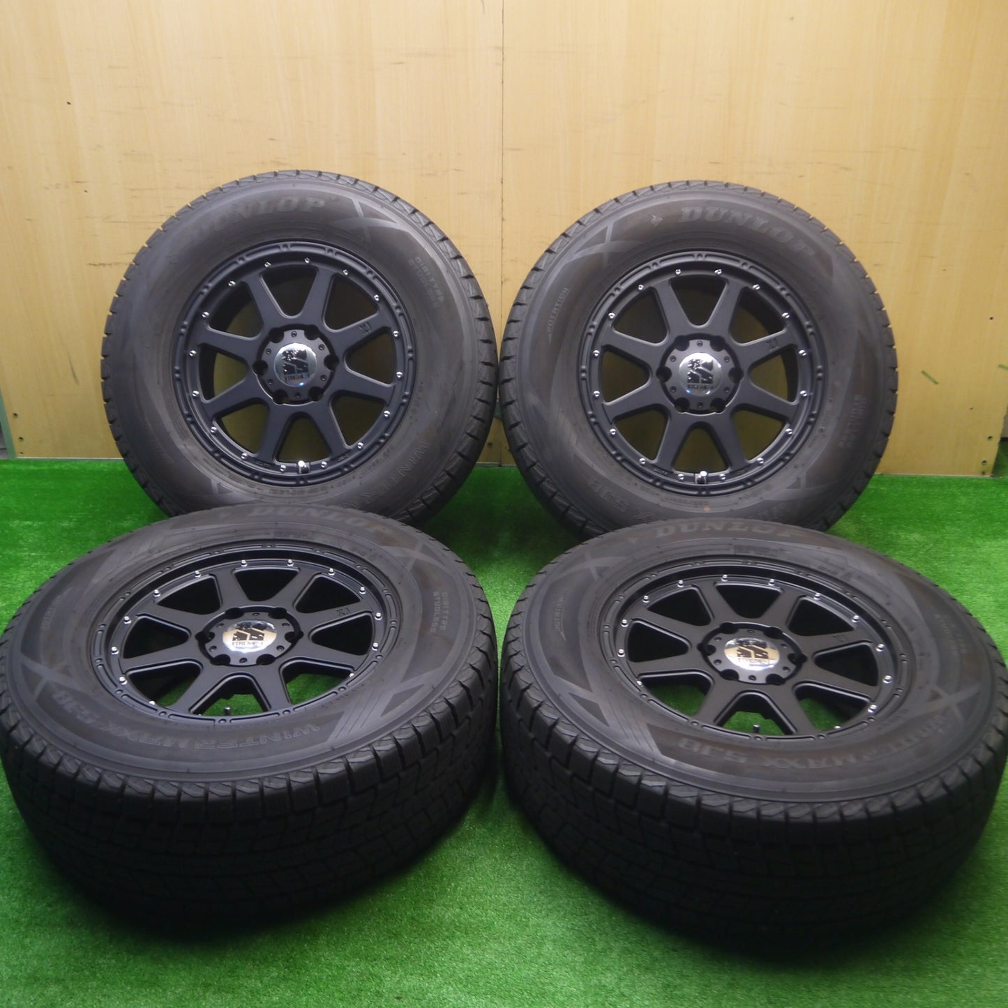 *送料無料* バリ溝！21年！キレイ！9.5分以上★XTREME-J スタッドレス 265/65R17 ダンロップ ウインターマックス SJ8 XJ エクストリームJ PCD139.7/6H★4083007Hス