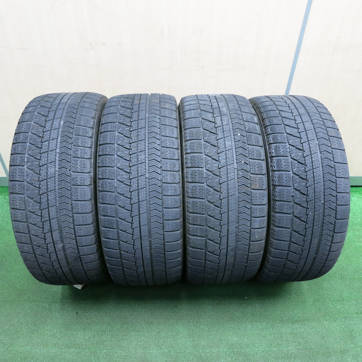 *送料無料* 4本価格★ベンツ 等 225/50R17 スタッドレス ブリヂストン ブリザック VRX 社外 アルミ 17インチ PCD112/5H★4040605TNス