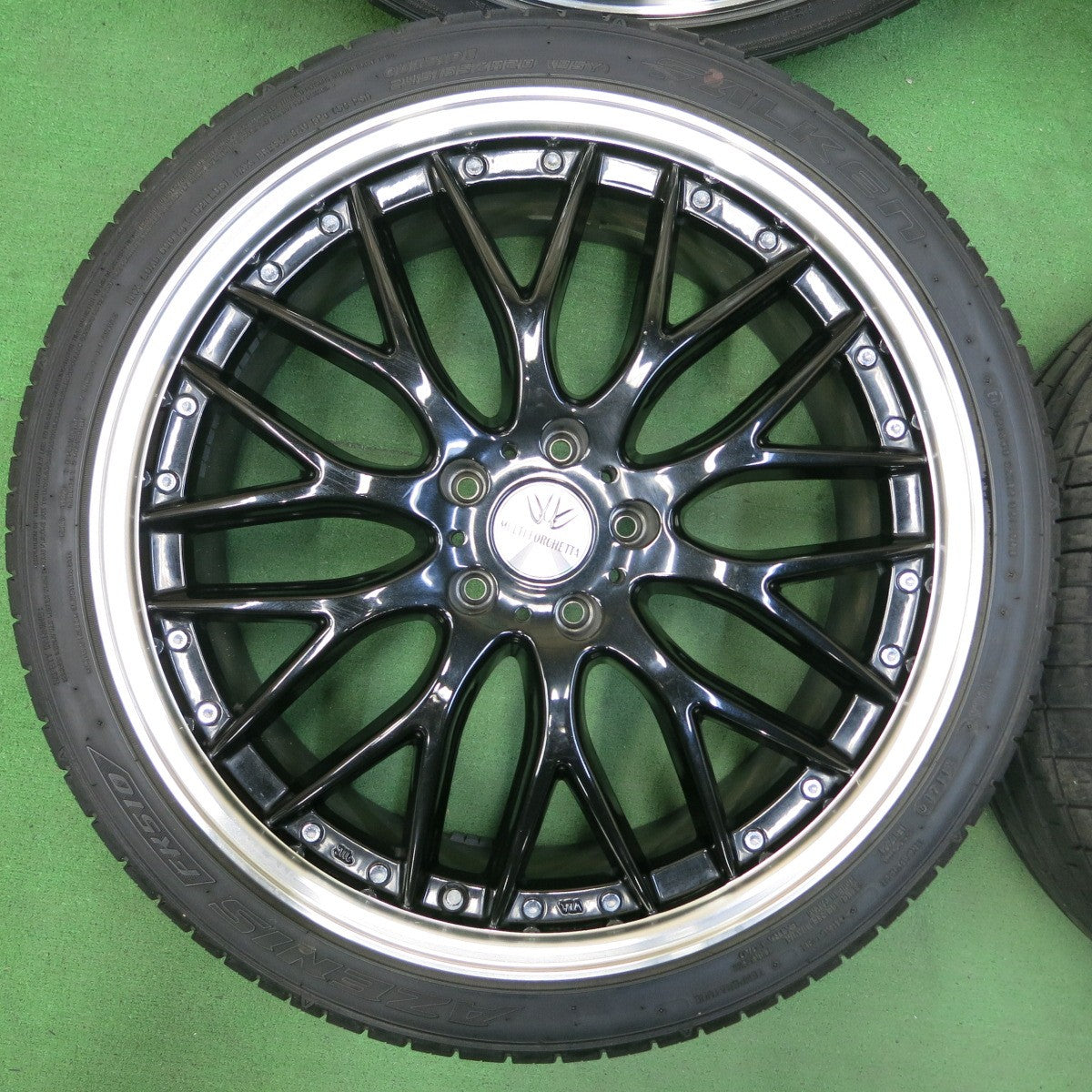 [送料無料] キレイ！21年★632 LOXARNY MULTI FORCHETTA 245/35R20 ファルケン アゼニス FK510 ロクサーニ PCD114.3/5H★4092005SYノ