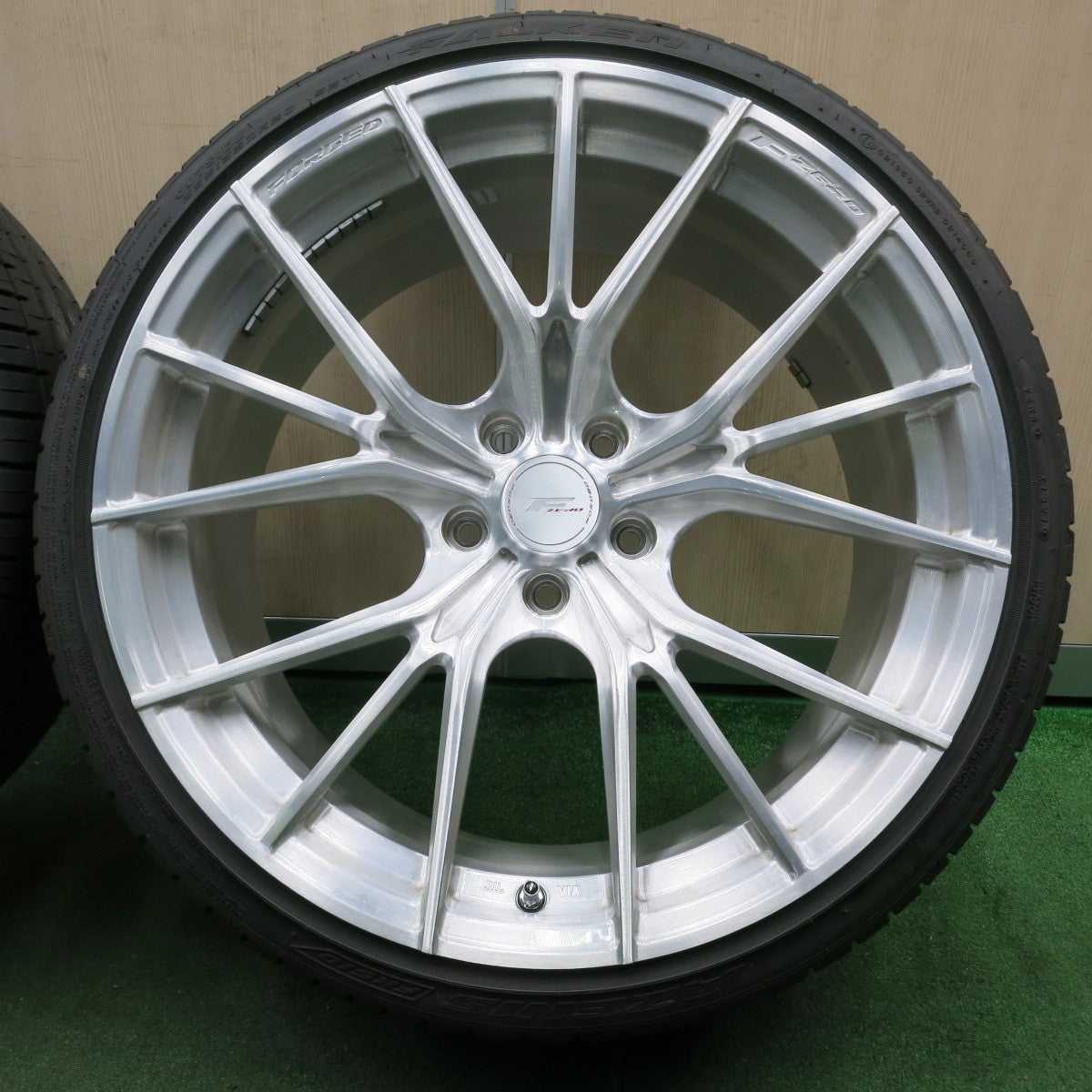 *送料無料* バリ溝！21年！キレイ！9分★F ZERO FZ-1 FORGED 235/35R20 ファルケン アゼニス FK510 Fゼロ 20インチ PCD114.3/5H★4070302NJノ