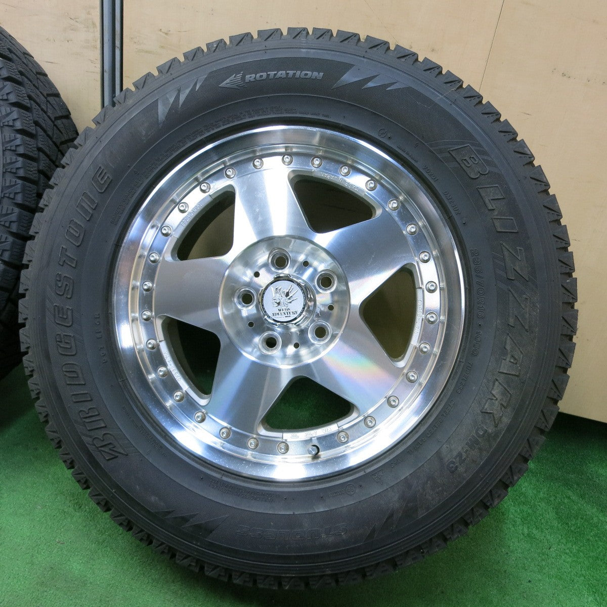 *送料無料* 4本価格★WEDS ADVENTURE 235/70R16 スタッドレス ブリヂストン ブリザック DM-Z3 ウェッズ アドベンチャー PCD114.3/5H★4061001ナス