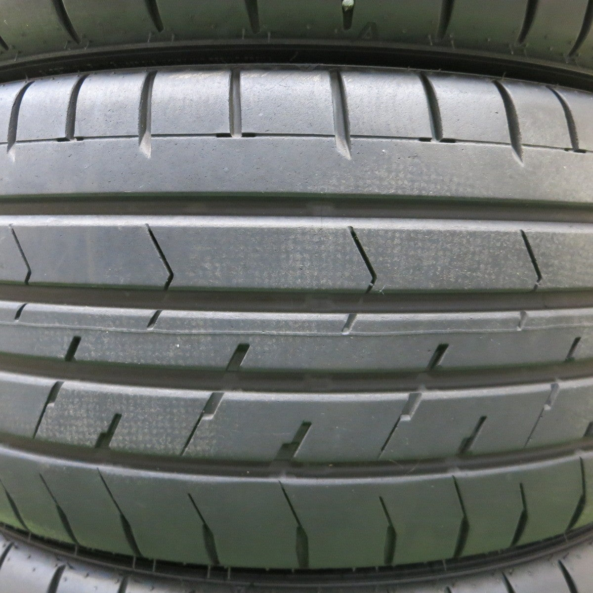 *送料無料* バリ溝！21年！キレイ！9.5分★LOXARNY SCHNABEL 245/40R19 グッドイヤー イーグル RVF ECO ロクサーニ シュナーベル PCD114.3/5H★4062402ナノ