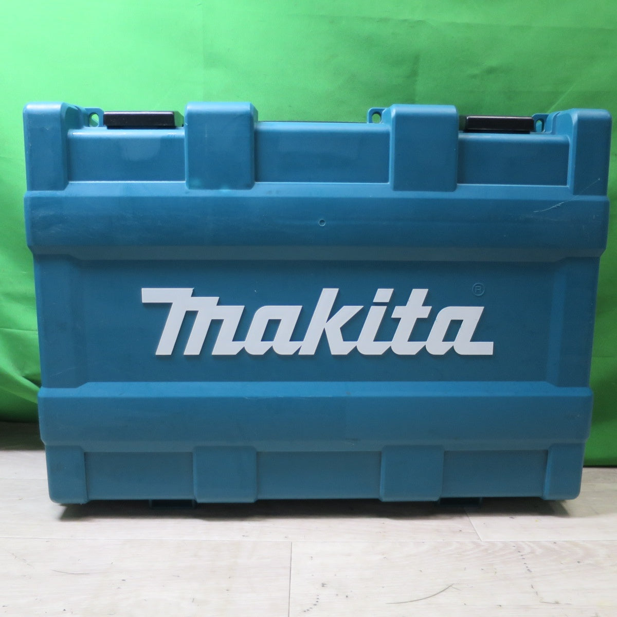 [送料無料] キレイ!付属品付き☆マキタ 充電式 17mm ハンマ ドリル HR171D 18V バッテリー 充電器 ケース付き ハンマードリル 電動 工具☆