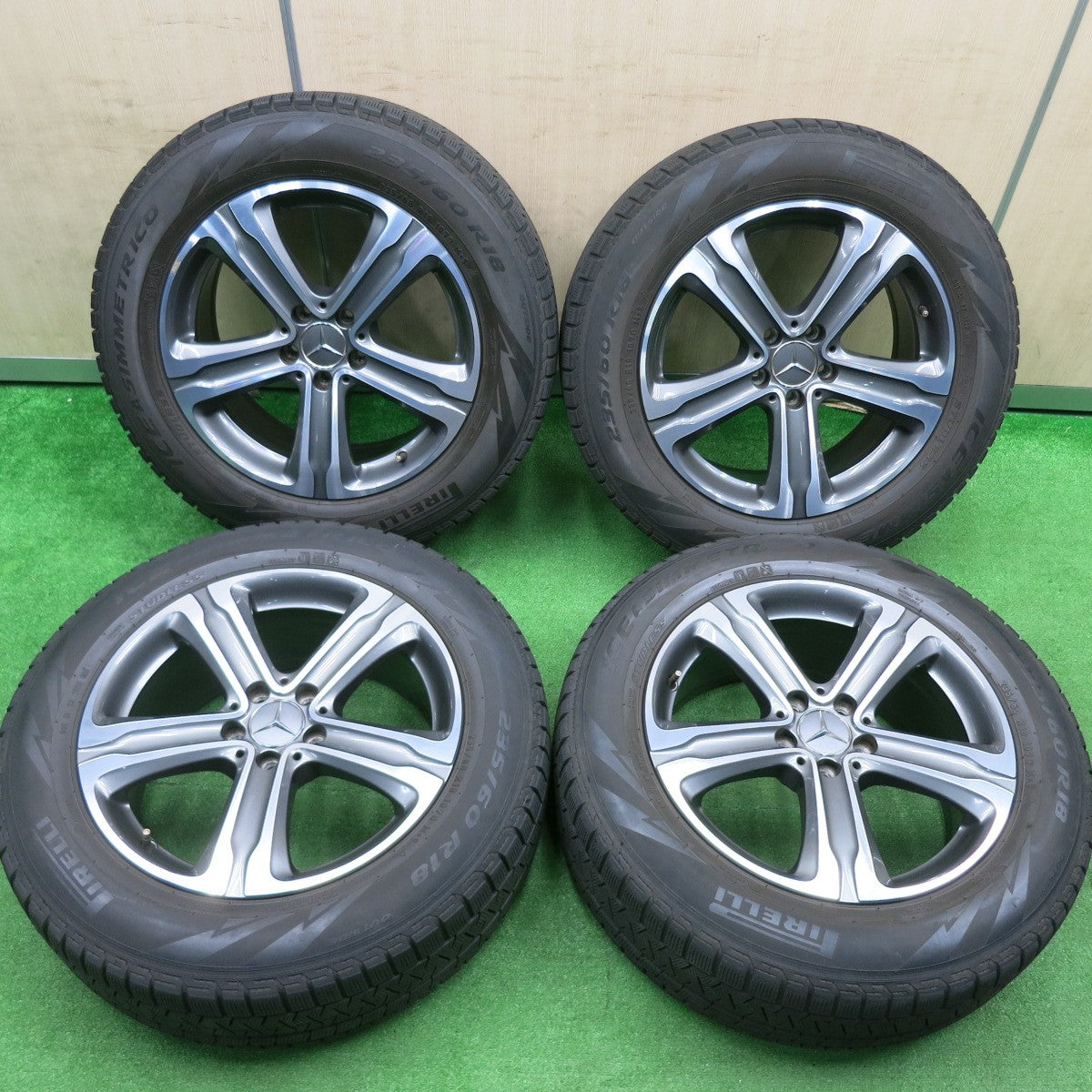 [送料無料] キレイ★ベンツ X253 GLCクラス 純正 235/60R18 スタッドレス ピレリ アイスアシンメトリコ 18インチ PCD112/5H★4111606HAス