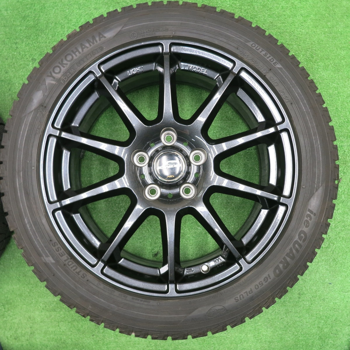 [送料無料] バリ溝！キレイ！9.5分以上★スタッドレス 215/50R17 ヨコハマ アイスガード iG50 プラス SCHNEIDER MiD シュナイダー 17インチ PCD114.3/5H★4102502NJス