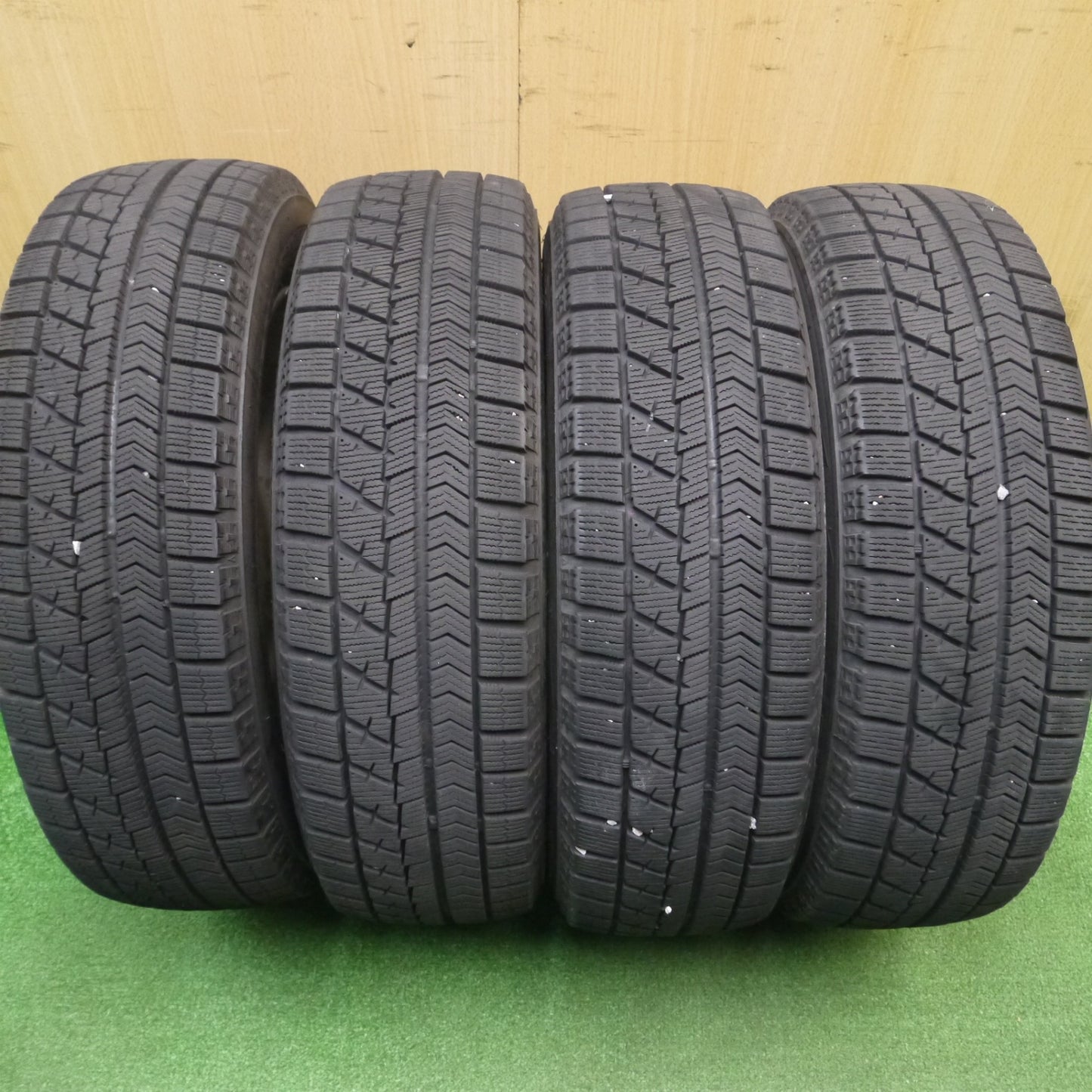 [送料無料] 4本価格★スタッドレス 155/65R13 ブリヂストン ブリザック VRX LAYCEA -02- レイシア 13インチ PCD100/4H★4120902Hス