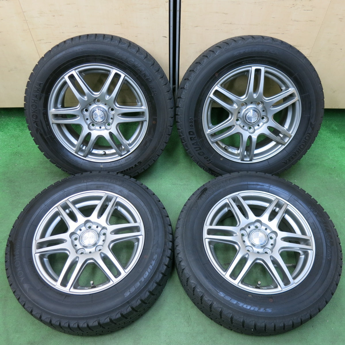 [送料無料] バリ溝！9分★スタッドレス 195/65R15 ヨコハマ アイスガード iG20 LAYCEA レイシア 15インチ PCD114.3/5H★5013005SYス