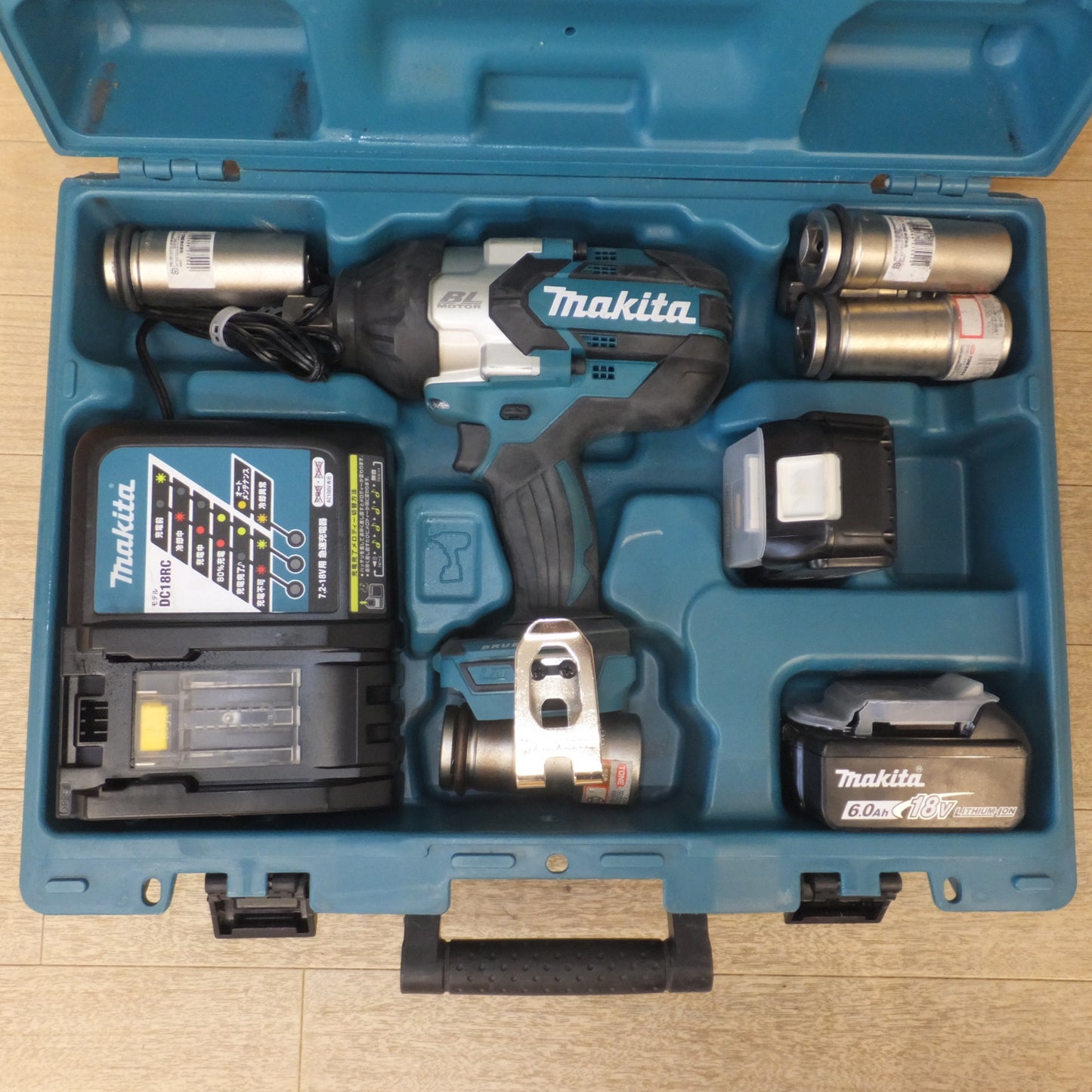 [送料無料] ★マキタ makita 充電式インパクトレンチ TW1001DRGX 18V★