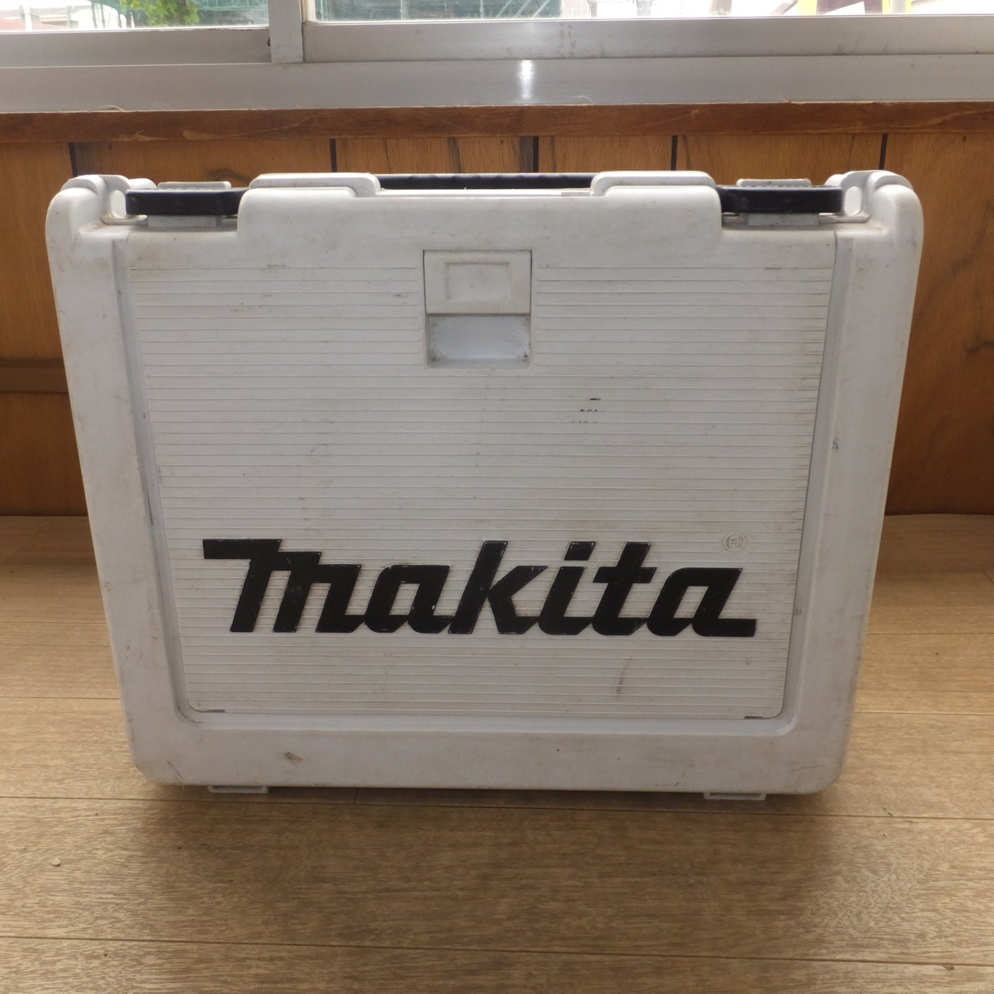 [送料無料] 現状品★マキタ makita 充電式インパクトドライバ TD149DRFX★