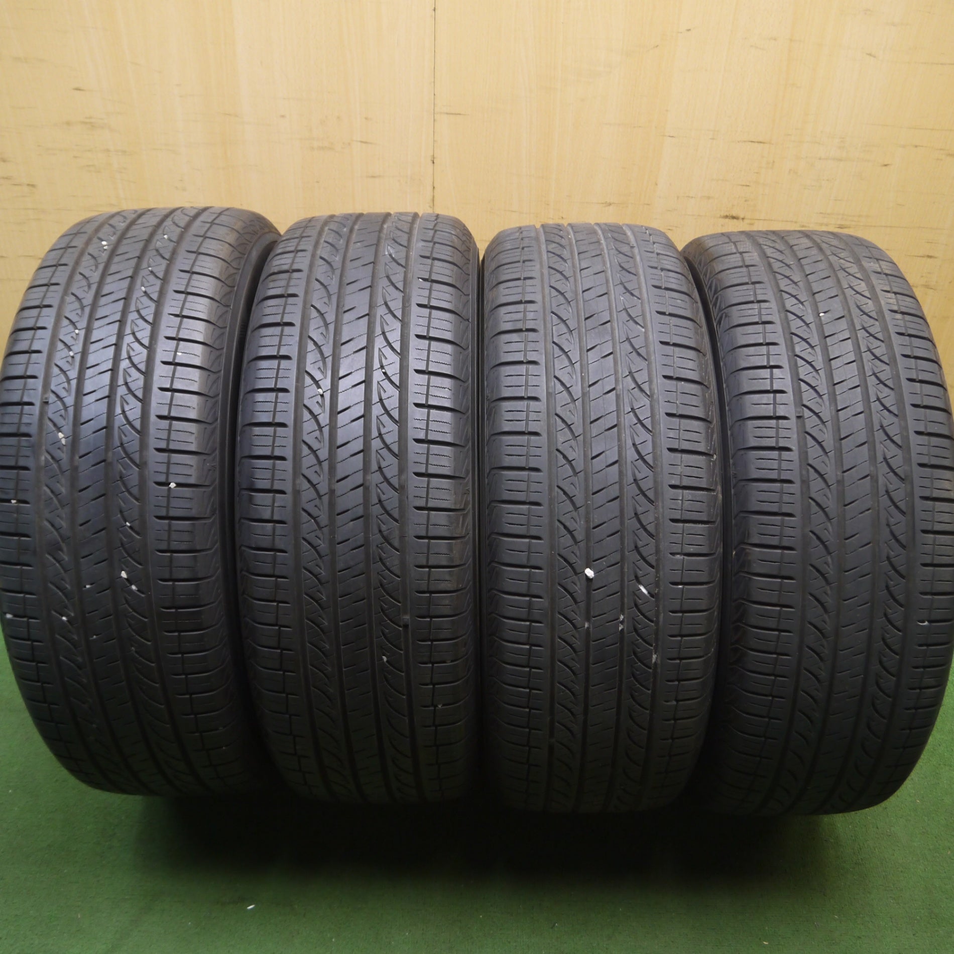 *送料無料* バリ溝！キレイ！9.5分★トヨタ RAV4 アドベンチャー 純正 235/55R19 ヨコハマ AVID GT S35 19インチ  PCD114.3/5H★4051305Hノ