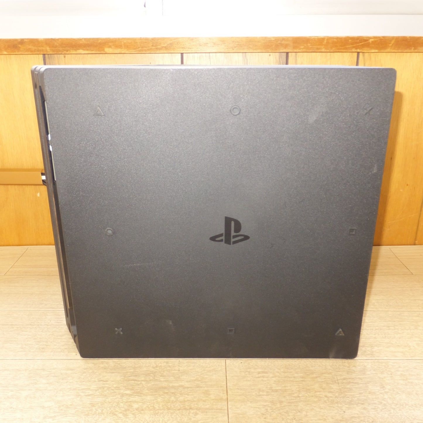 [送料無料] 現状品★ソニー SONY プレイステーション4Pro PlayStation4Pro CUH-7000B 1TB　HDMIケーブル なし★