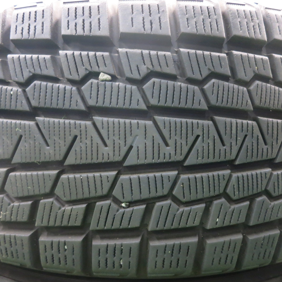 *送料無料* バリ溝！9.5分★AME CIRCLAR 235/60R18 スタッドレス ヨコハマ アイスガード G075 18インチ PCD114.3/5H★4052203HAス