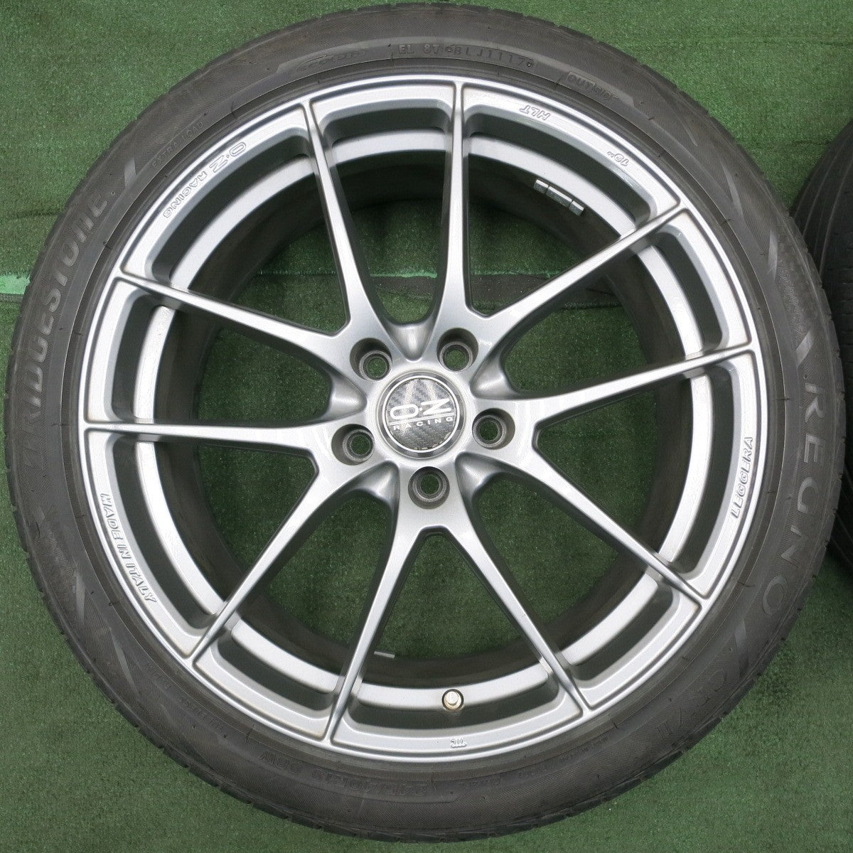 *送料無料* キレイ★O・Z RACING 245/40R19 ブリヂストン レグノ GRV2 OZレーシング 19インチ PCD114.3/5H★4051104NJノ