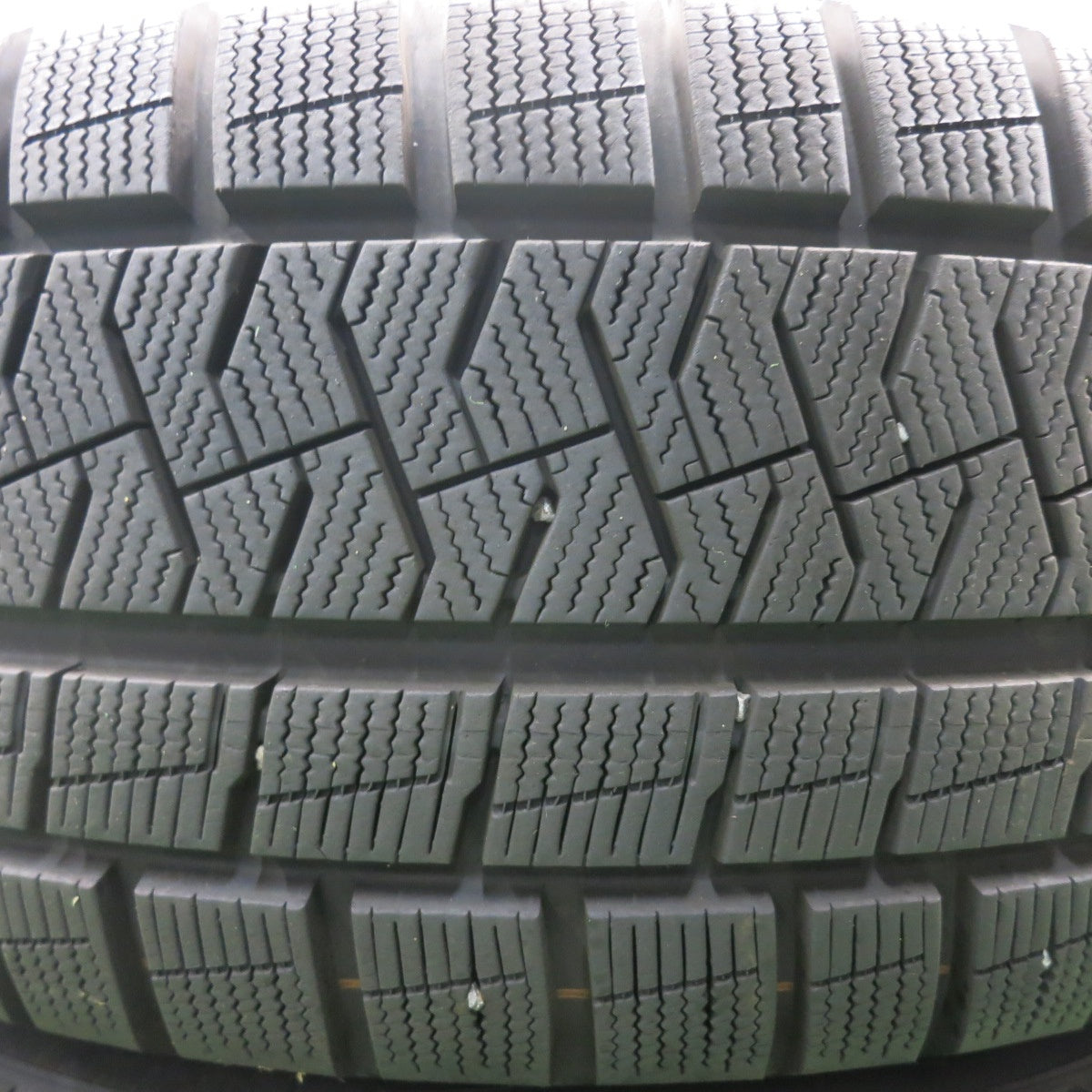 *送料無料* バリ溝！9.5分★トヨタ GRX130 マークX 純正 215/60R16 スタッドレス ピレリ アイスアシンメトリコ 16インチ PCD114.3/5H★4051510HAス