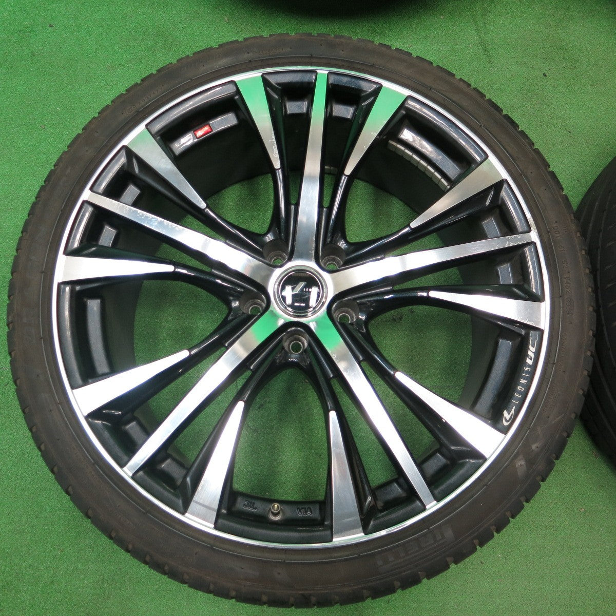 *送料無料* 4本価格★LEONIS UC weds 245/35R20 ピレリ ドラゴン スポーツ TM レオニス 20インチ PCD114.3/5H★4051506ナノ