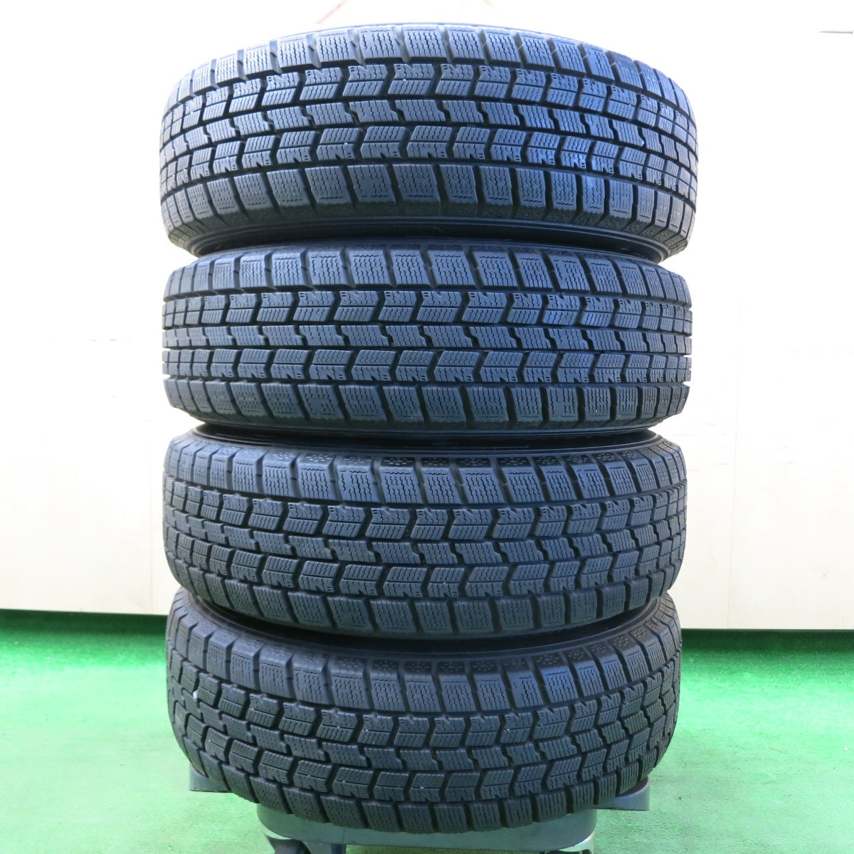 *送料無料* バリ溝！21年！9.5分★スタッドレス 165/65R14 グッドイヤー アイスナビ7 ravrion RS01 ラブリオン 14インチ PCD100/4H★4051102イス