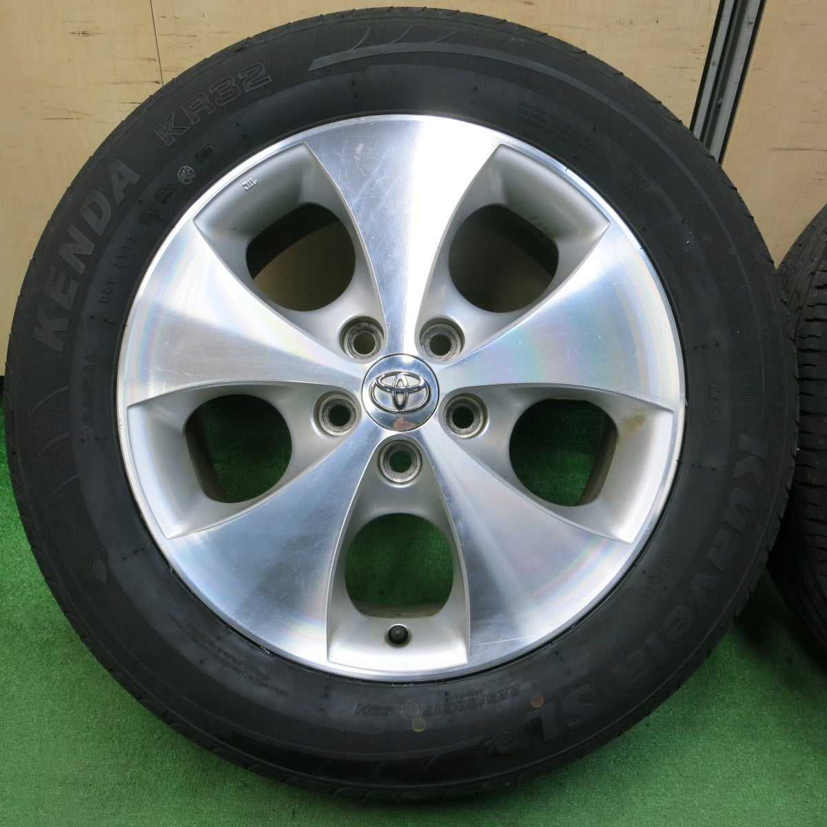 *送料無料* 4本価格★トヨタ 10系 アルファード 純正 225/60R17 ケンダ KR32 Kuavela SL ハイダ HD668 PCD114.3/5H★4032602イノ