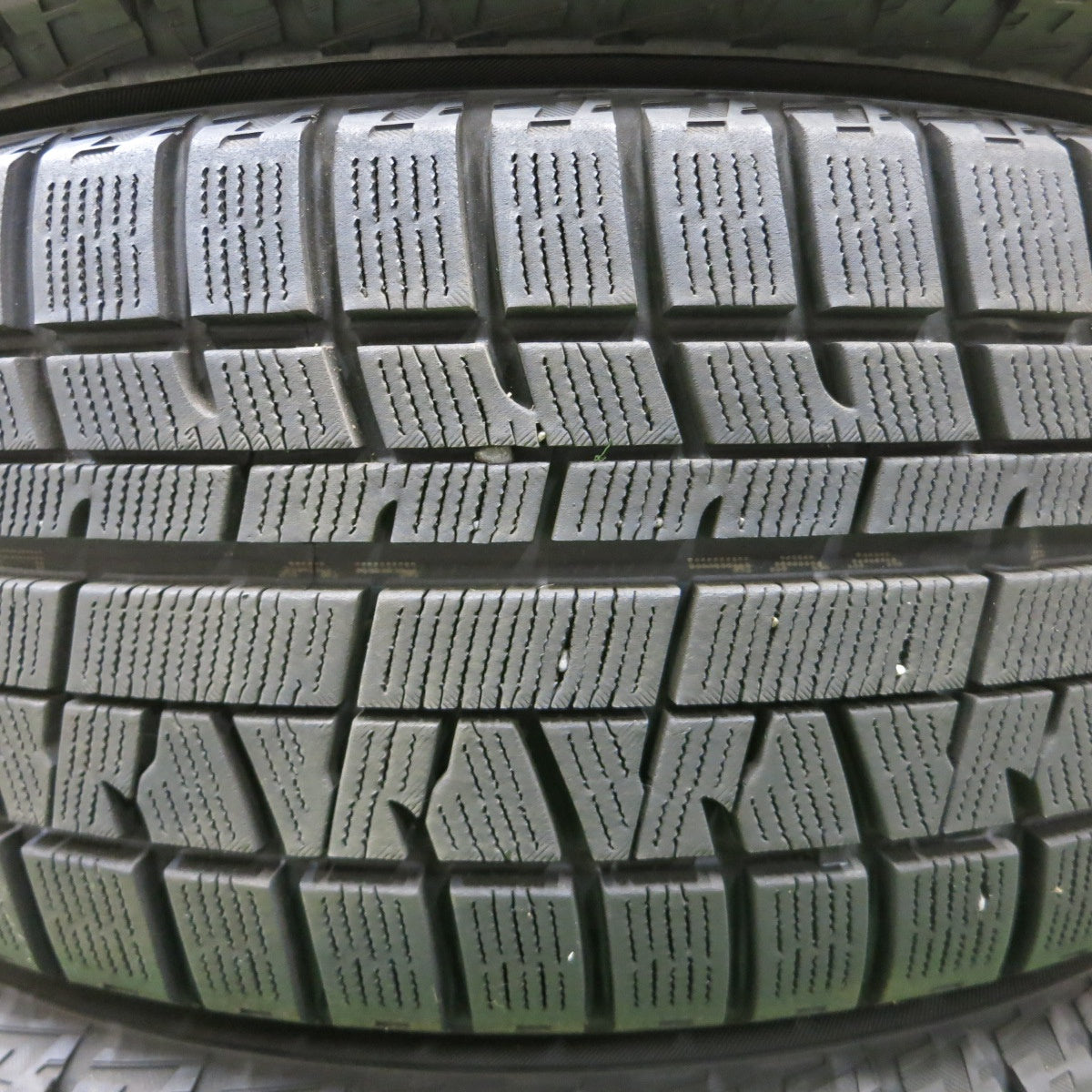 *送料無料* バリ溝！キレイ！9.5分★ベンツ等 EUROTECH 225/45R18 スタッドレス ヨコハマ アイスガード iG50 プラス ユーロテック PCD112/5H★4062403ナス