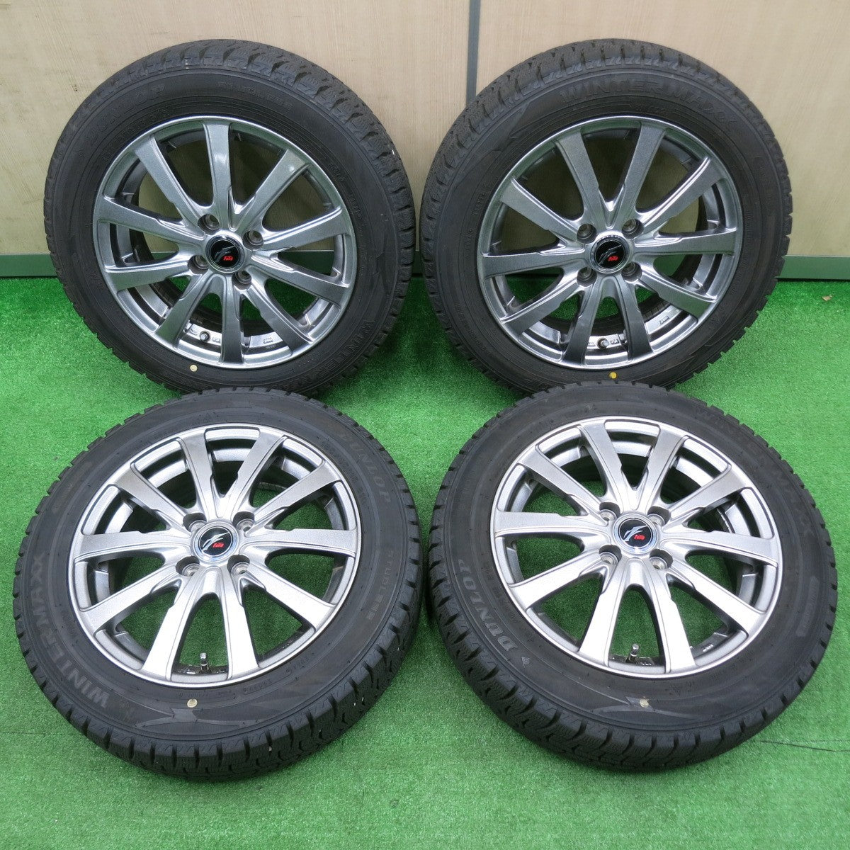 [送料無料] バリ溝！22年！キレイ！9.5分★スタッドレス 165/65R15 ダンロップ ウインターマックス WM02 Fang ファング 15インチ PCD100/4H★4100504NJス