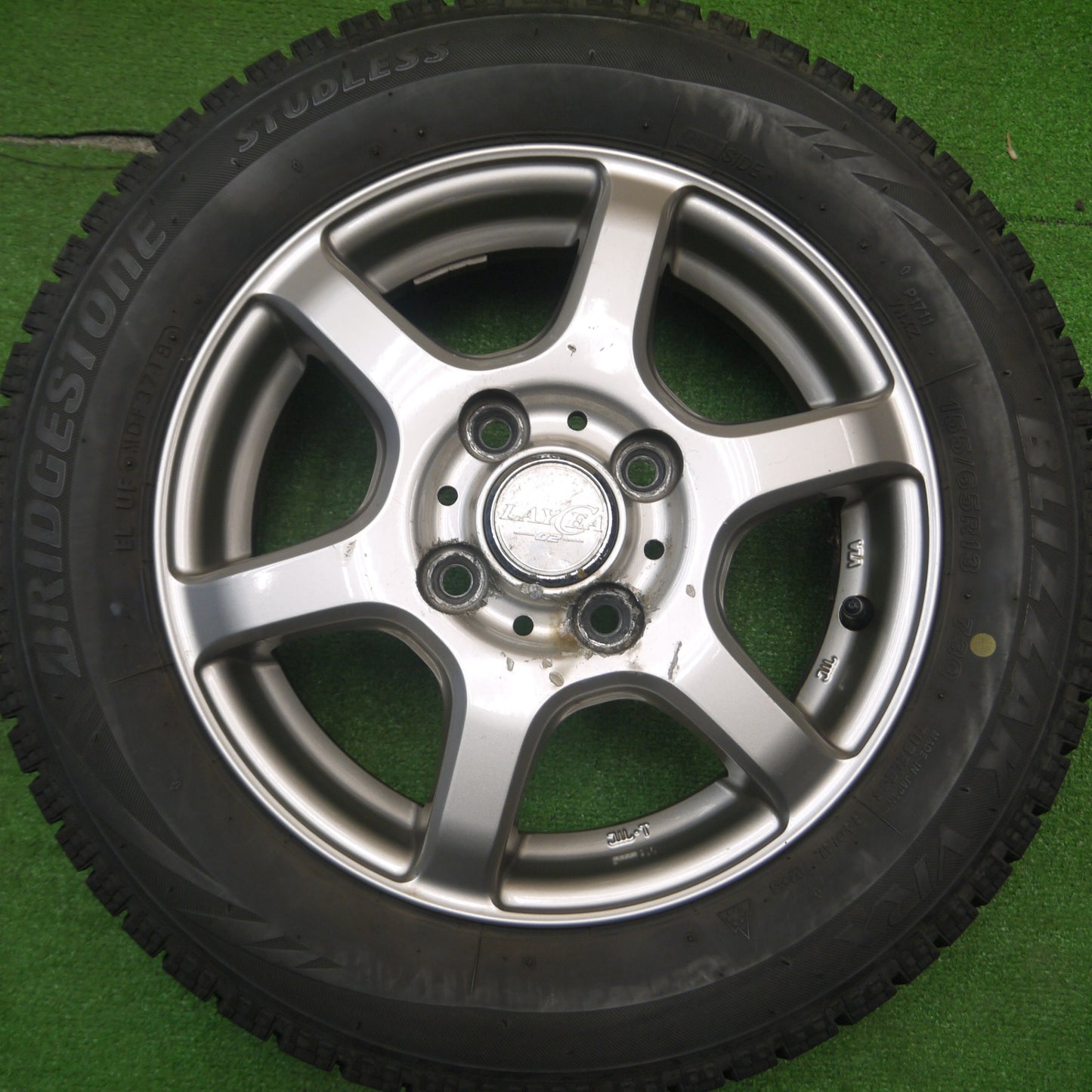 [送料無料] 4本価格★スタッドレス 155/65R13 ブリヂストン ブリザック VRX LAYCEA -02- レイシア 13インチ PCD100/4H★4120902Hス